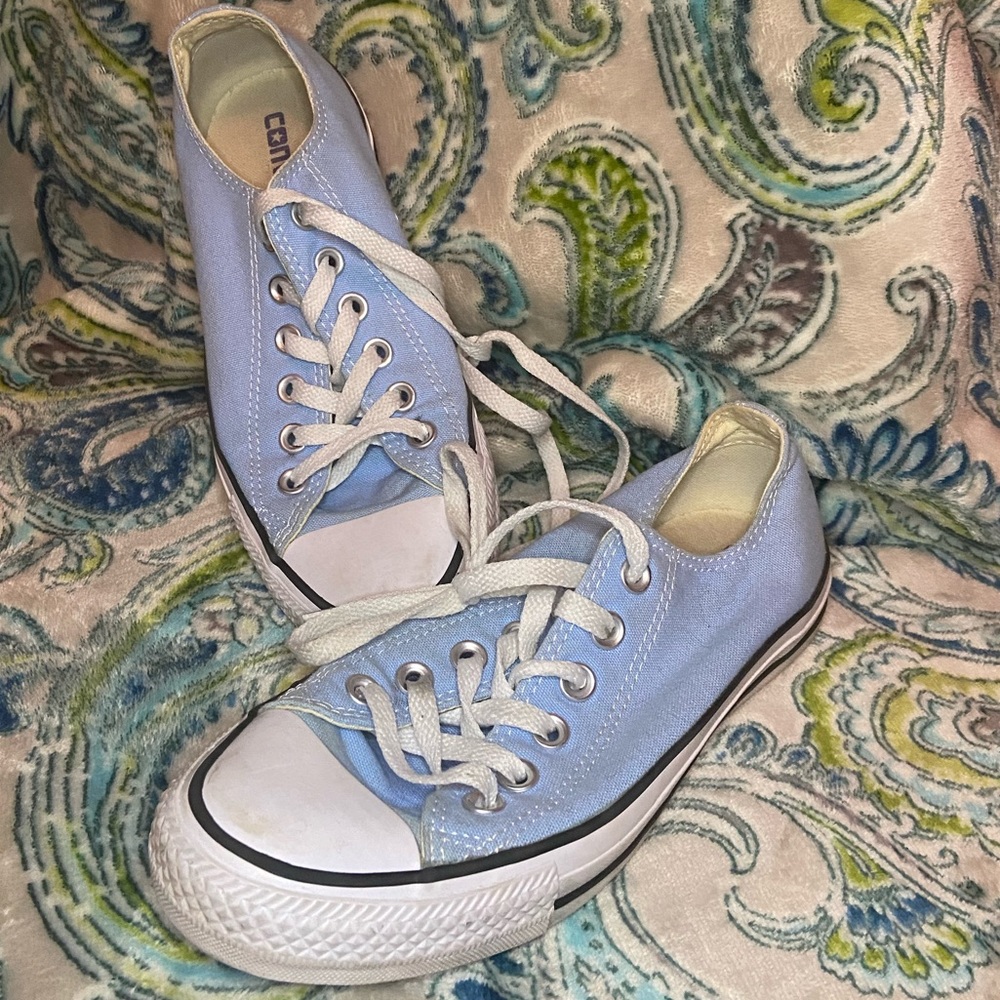 CONVERSE low top blue sneakers